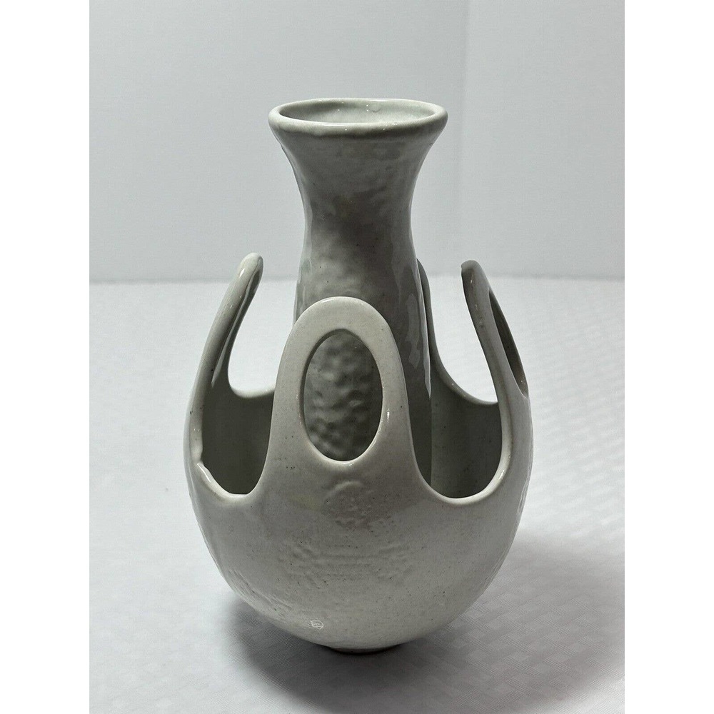 Off White Artisan Ceramic‎ Vase - Handmade Art Pottery